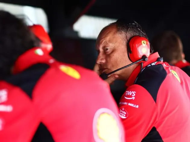 Vasseur minimiza começo problemático da Ferrari: “Precisamos ter calma”