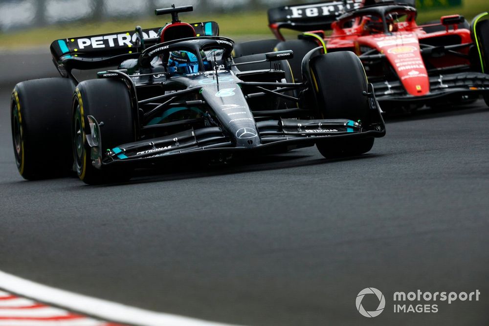 George Russell, Mercedes F1 W14, Carlos Sainz, Ferrari SF-23