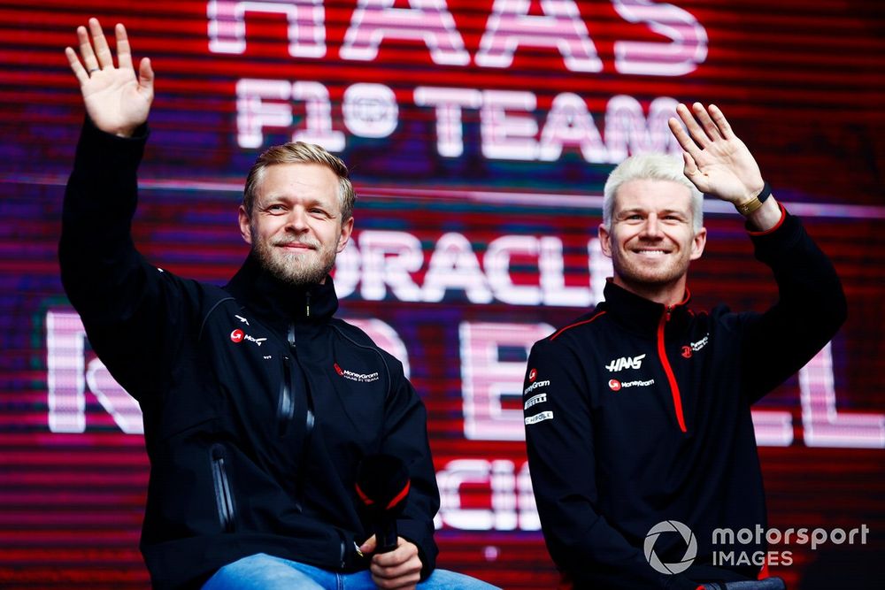 Kevin Magnussen, Haas F1 Team, with Nico Hulkenberg, Haas F1 Team 