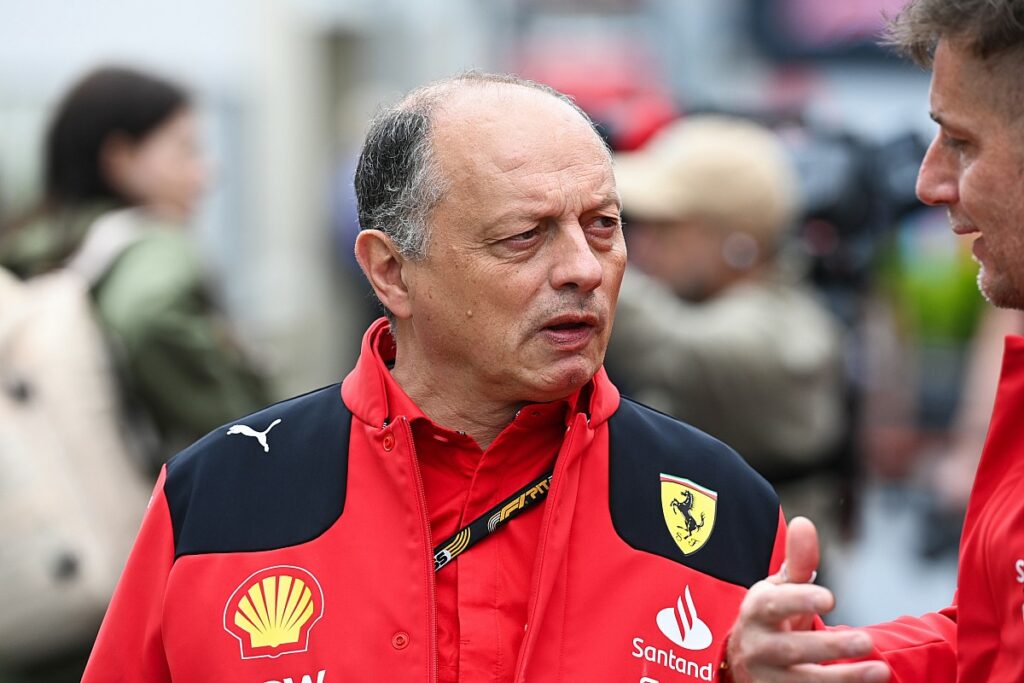 Vasseur acusa RBR de ser a única equipe a favorecer um piloto