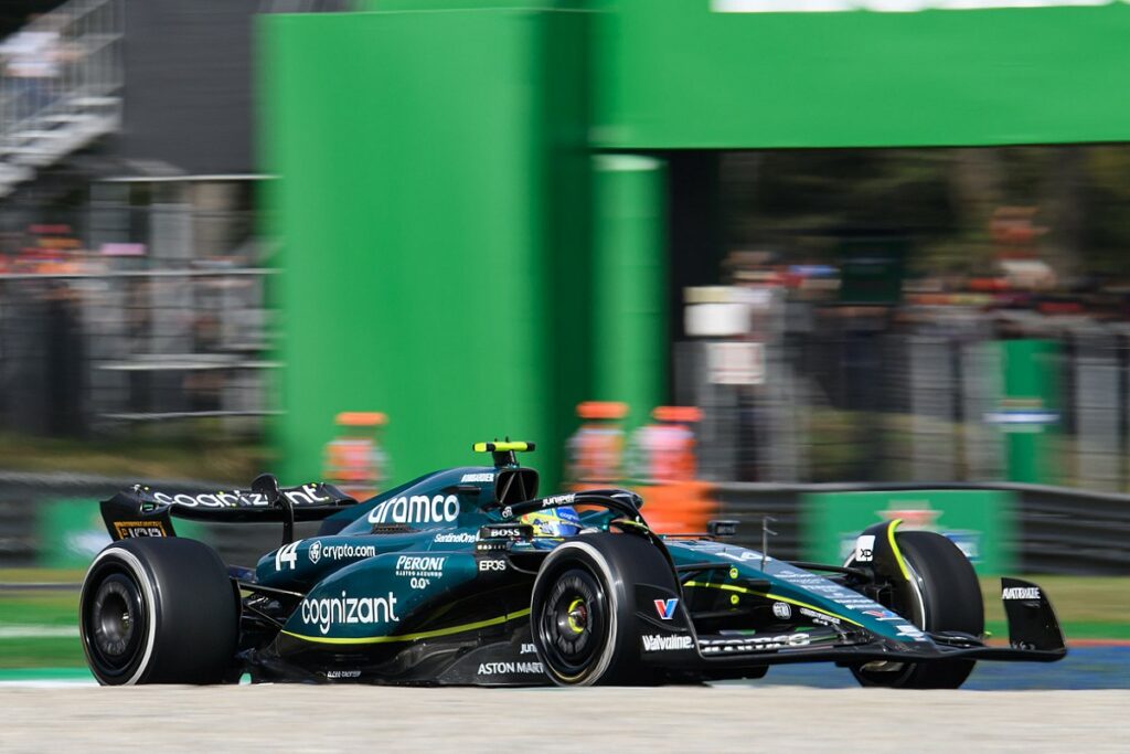 ‘Apagado’ no GP da Itália, Alonso releva frustração em Monza