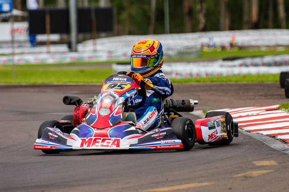 João Alécio superou adversidades para terminar o Campeonato Brasileiro em 8º na F4 Júnior