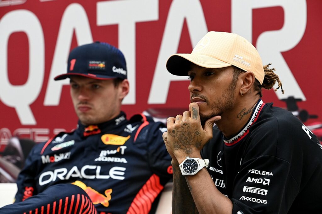 Hamilton, Verstappen e Sainz são convocados pelos comissários