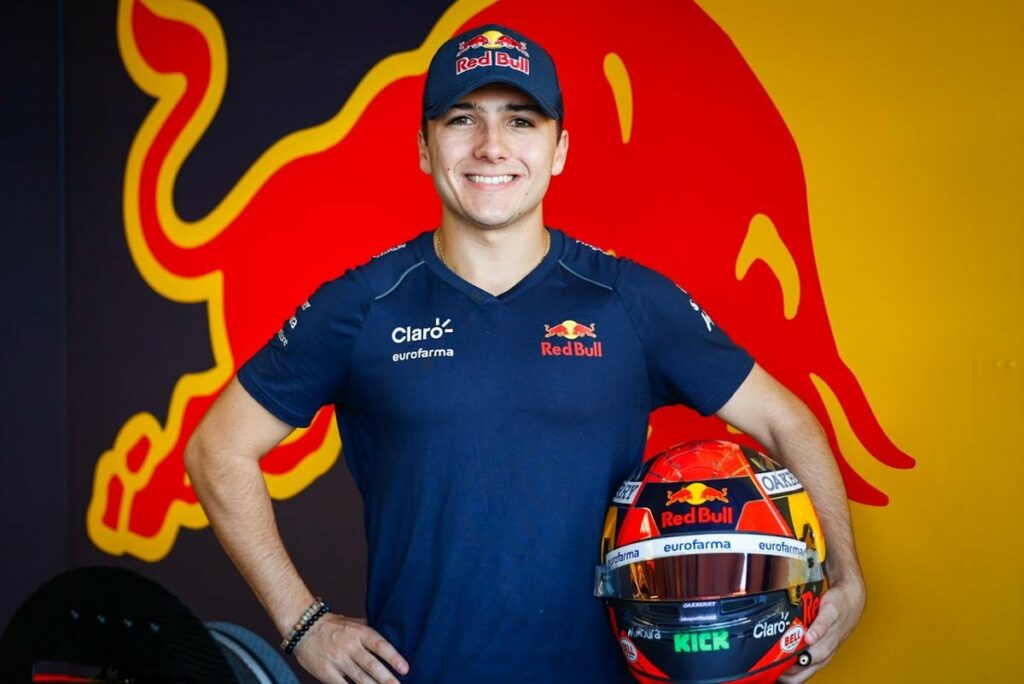 Enzo Fittipaldi segue como piloto da Red Bull em 2024