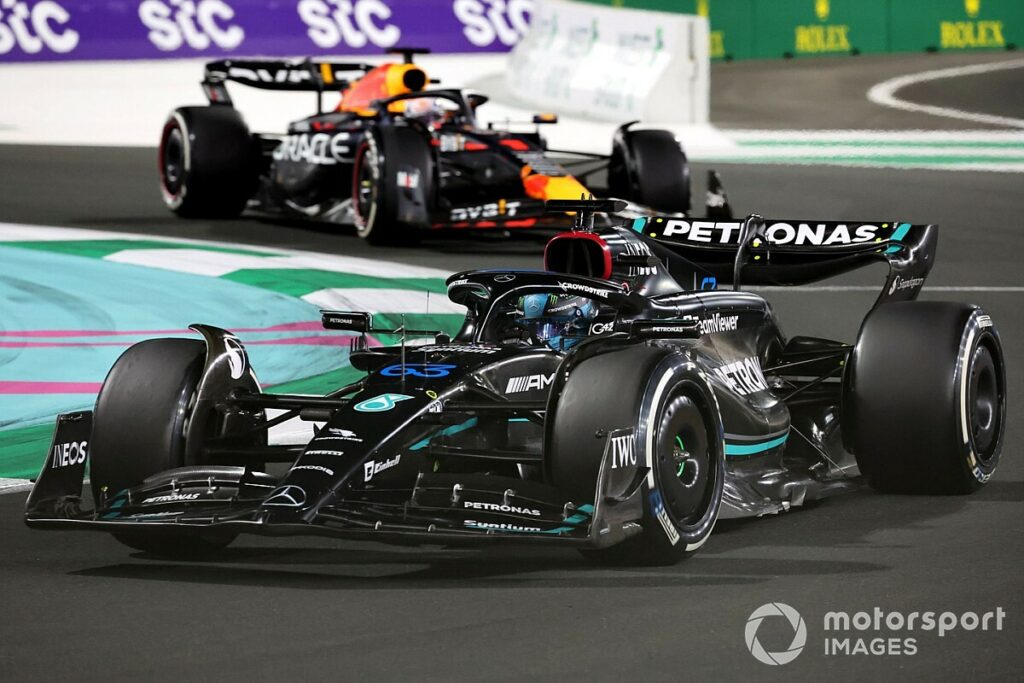 F1:RBR surpresa com Mercedes mantendo conceito que falhou em 2022