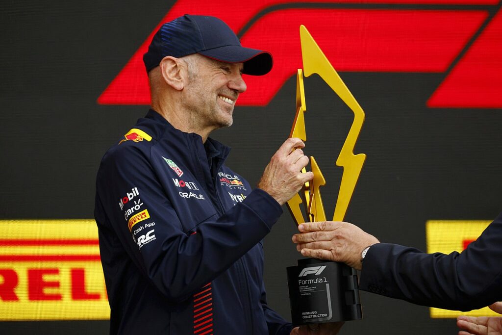 Newey afirma que não planeja saída da F1 ou da Red Bull tão cedo