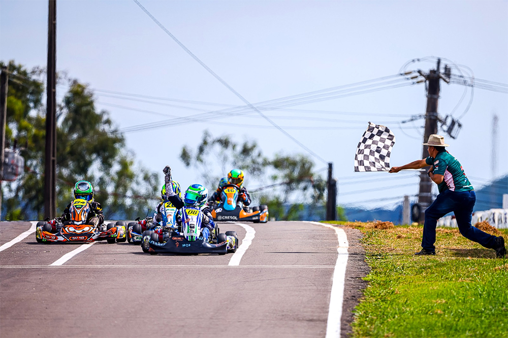 Campeão brasileiro, Pedro Perondi foca na Júnior Menor após conquistar o título catarinense em Lages