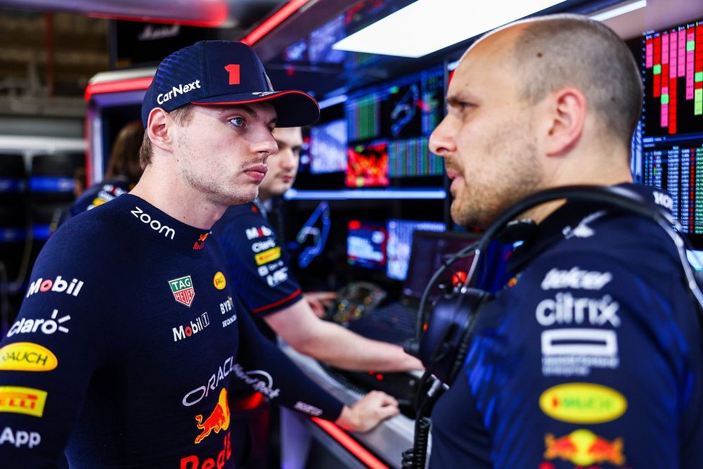 Max Verstappen, Red Bull Racing, Gianpiero Lambiase, Red Bull Racing race engineer