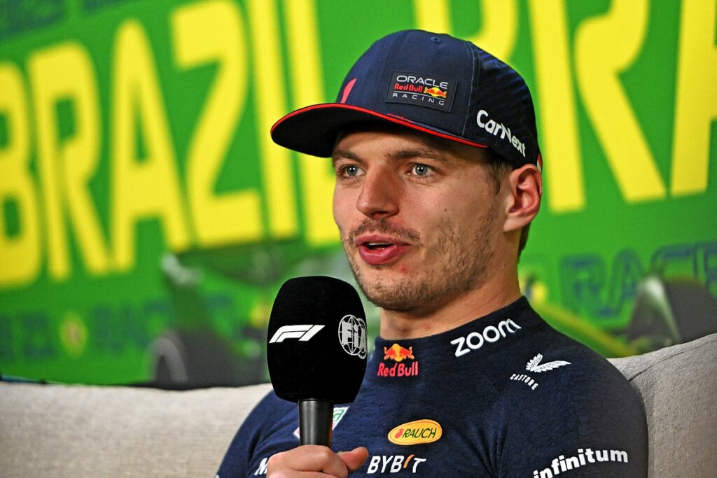 Verstappen revela pilotos que contrataria caso fosse chefe