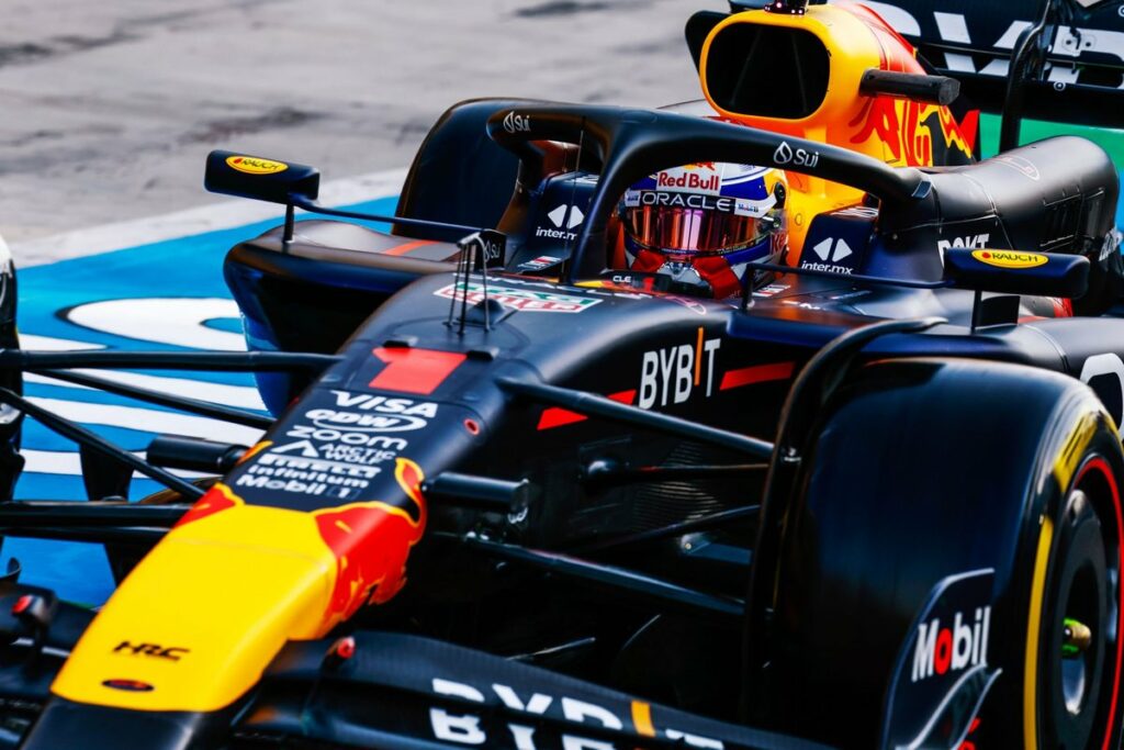 Red Bull está pronta para esmagar a competição, diz Ricciardo