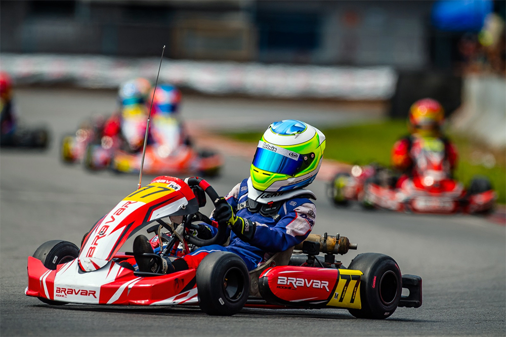 Com kartismo no “sangue”, João Pedro Sarkis marcou pole position na Mirim na abertura da Copa São Paulo Light