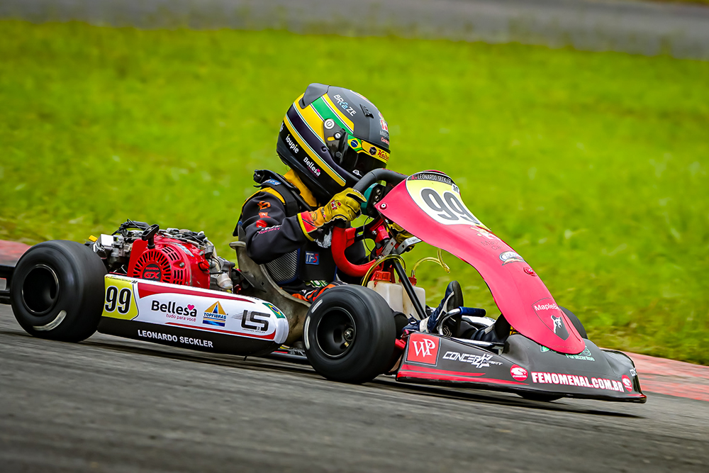 Leonardo Seckler venceu na abertura da V11 Aldeia Cup com pole e melhor volta na Mirim