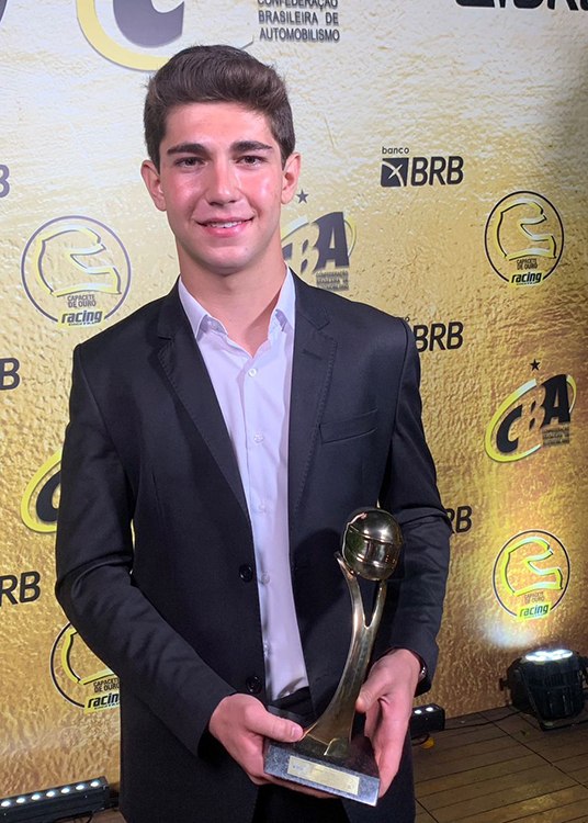 Gabriel Gomez conquistou seu segundo Capacete de Ouro na carreira