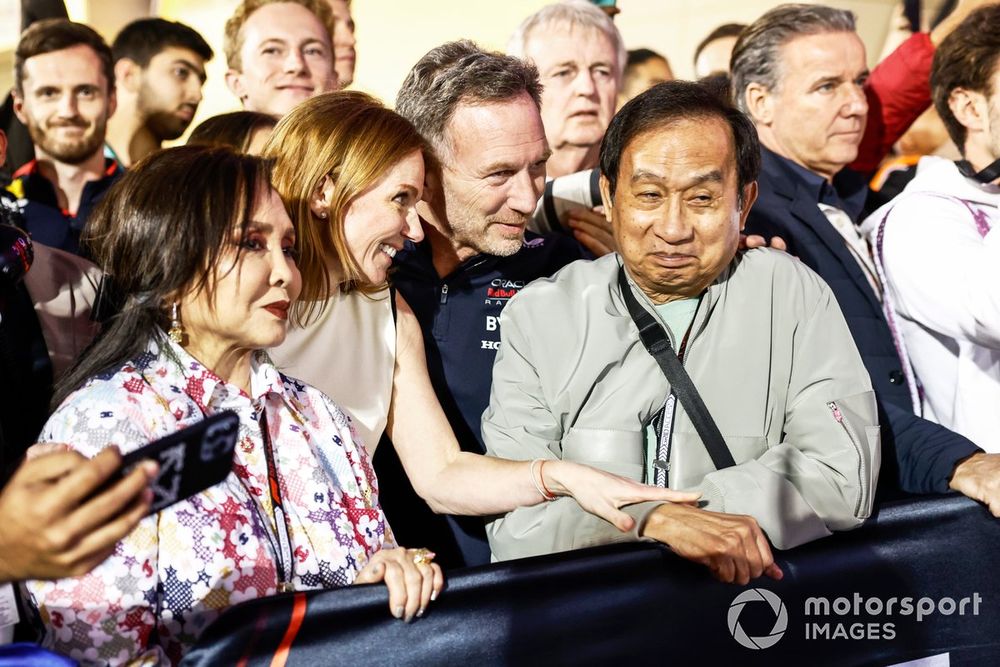 Geri Horner and Christian Horner, Team Principal, Red Bull Racing, celebrate at the podium ceremony