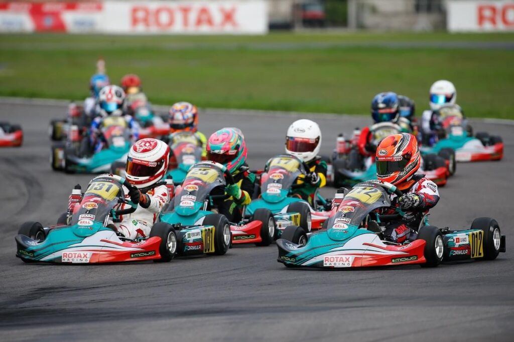 Dominante na chuva, Pedro Campos impressiona e marca a pole position no Campeonato Mundial Rotax