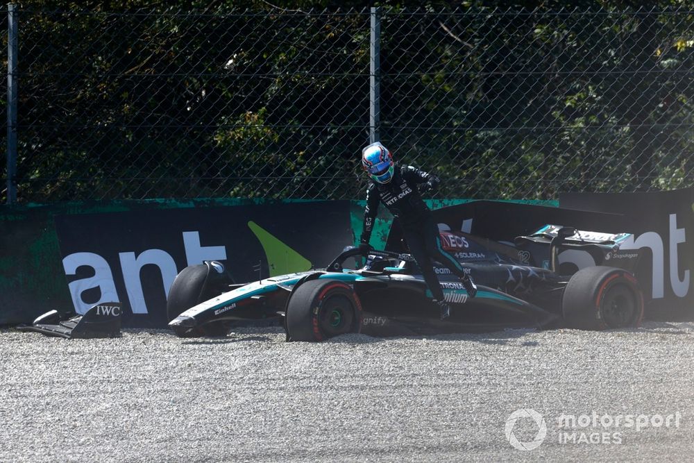 Andrea Kimi Antonelli, Mercedes F1 W15, climbs out of his damaged car after a crash in FP1