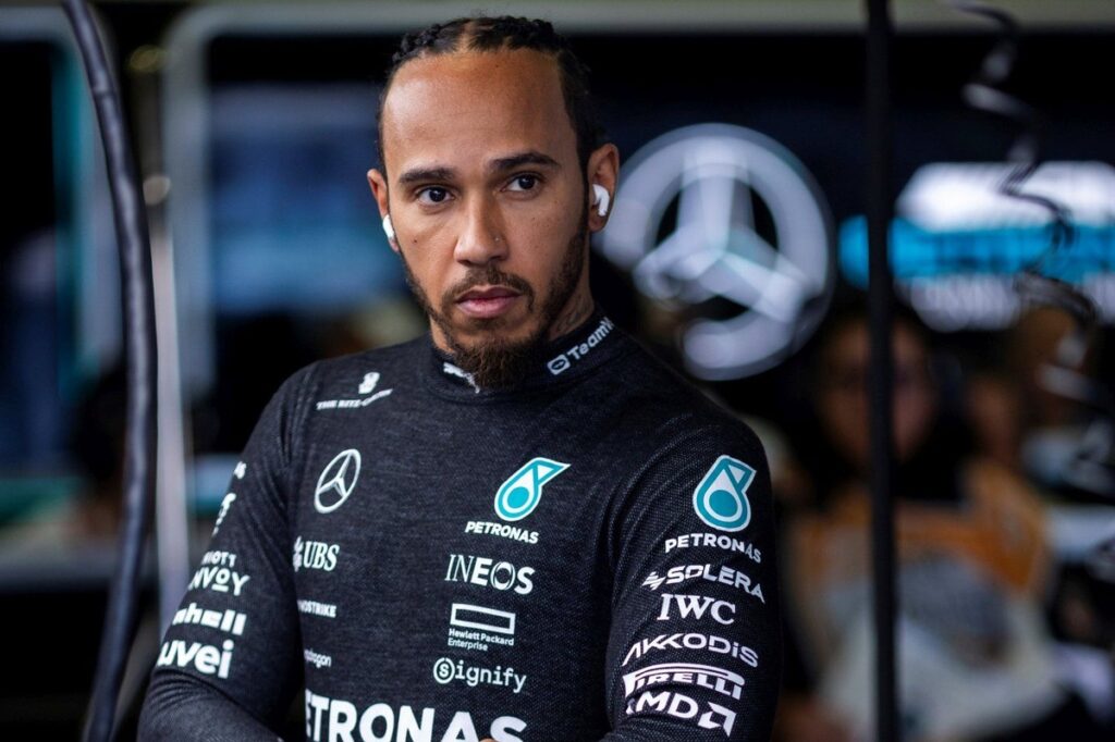 Ferrari define data para primeiro teste de Hamilton