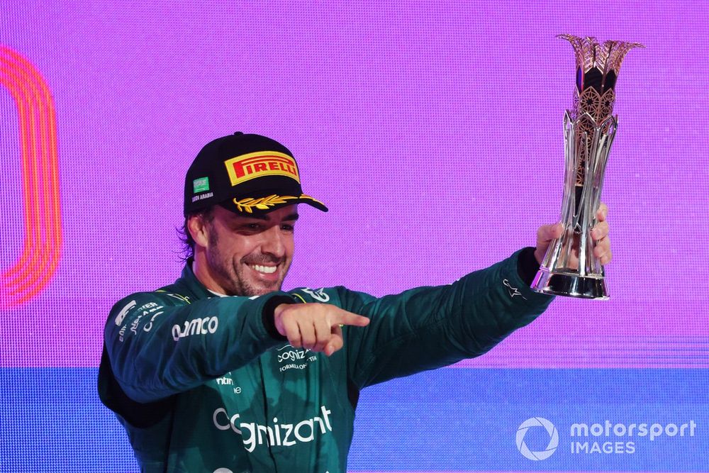 Fernando Alonso, Aston Martin F1 Team, provisionally 3rd position, with the trophy