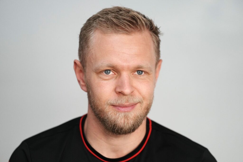 Magnussen será substituído por Bearman na sexta do Brasil