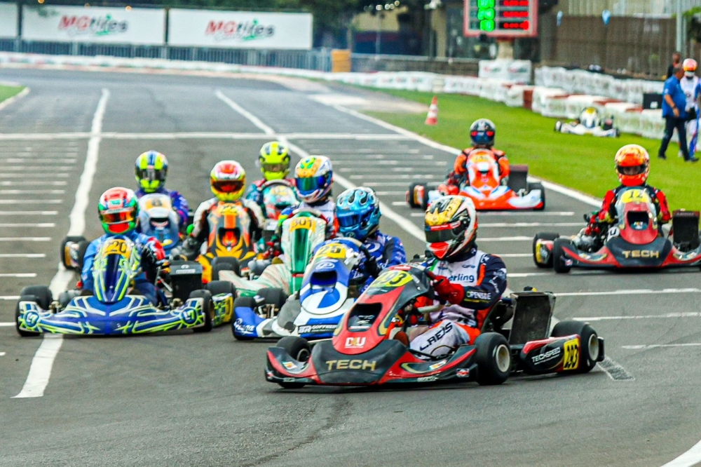 Dia se encerra com a 1ª classificatória da Rotax Max Master, DD2 e DD2 Master