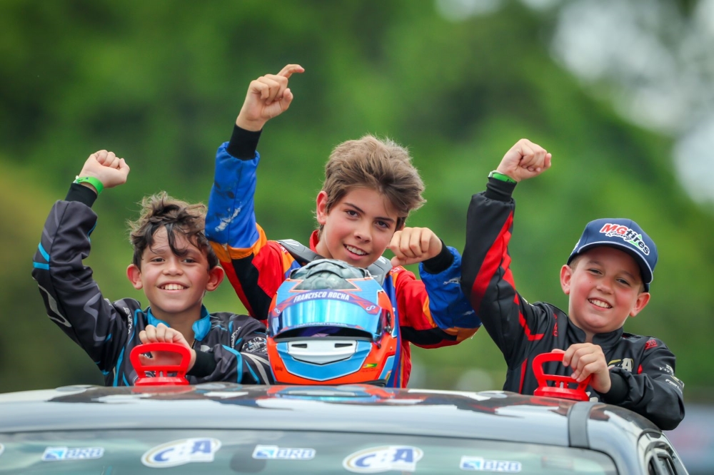 Final sensacional da Rotax Mini Max tem Francisco Rocha campeão brasileiro pela primeira vez