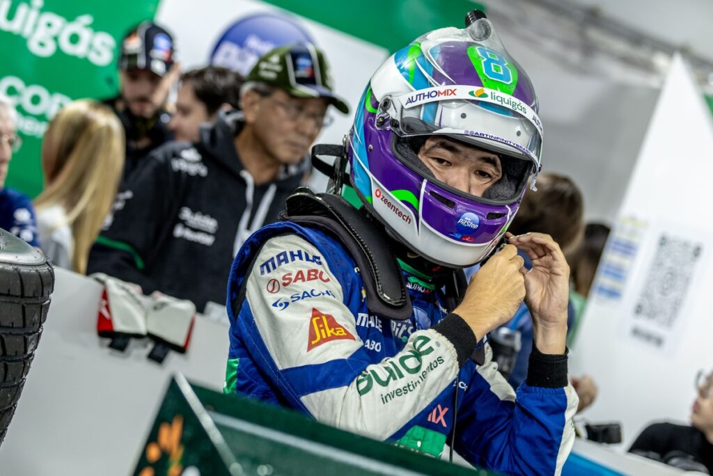 Stock Car: Rafael Suzuki continua na TMG Racing em 2025