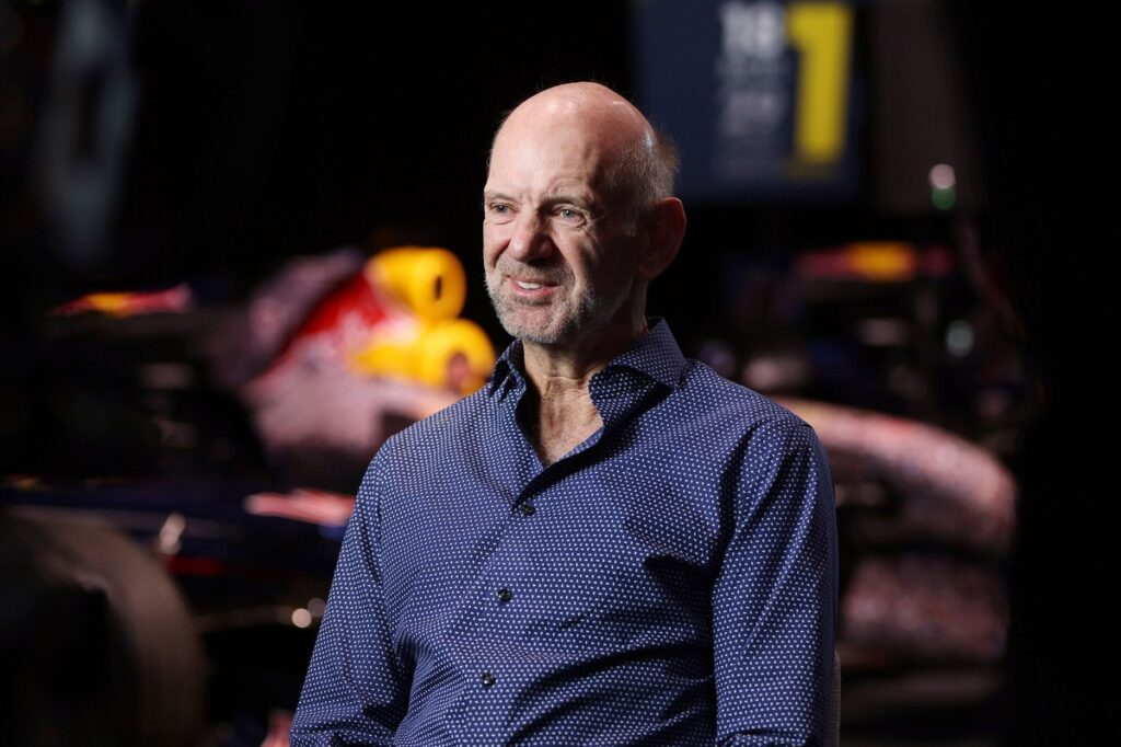 Chuveiro, sono e até bolhas: Entenda o processo criativo de Newey, o 'guru do design' da F1