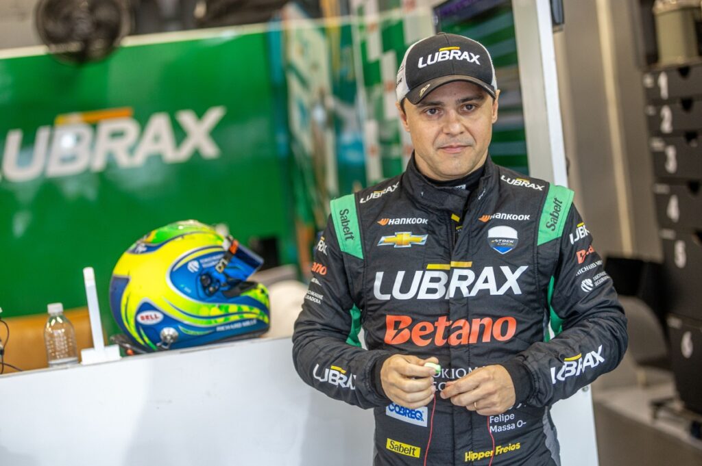 Stock Car: Felipe Massa renova patrocínio com Vibra e segue na TMG