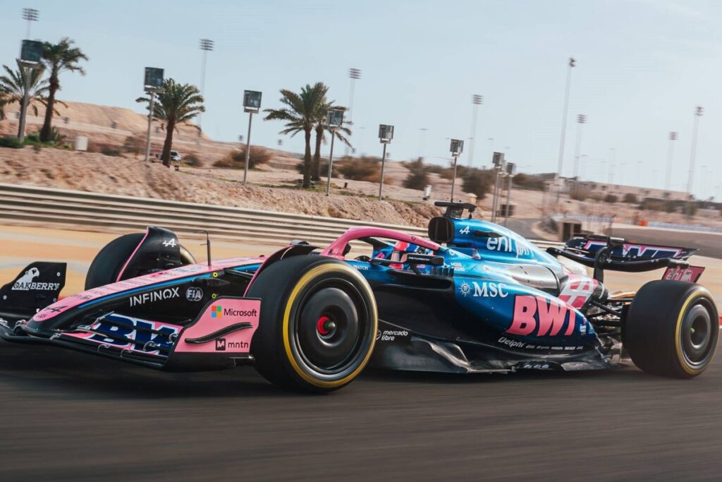 F1: Carro da Alpine de 2025 é revelado no shakedown do Bahrein