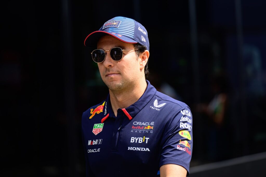 F1: Pérez desponta como favorito para vaga da Cadillac em 2026