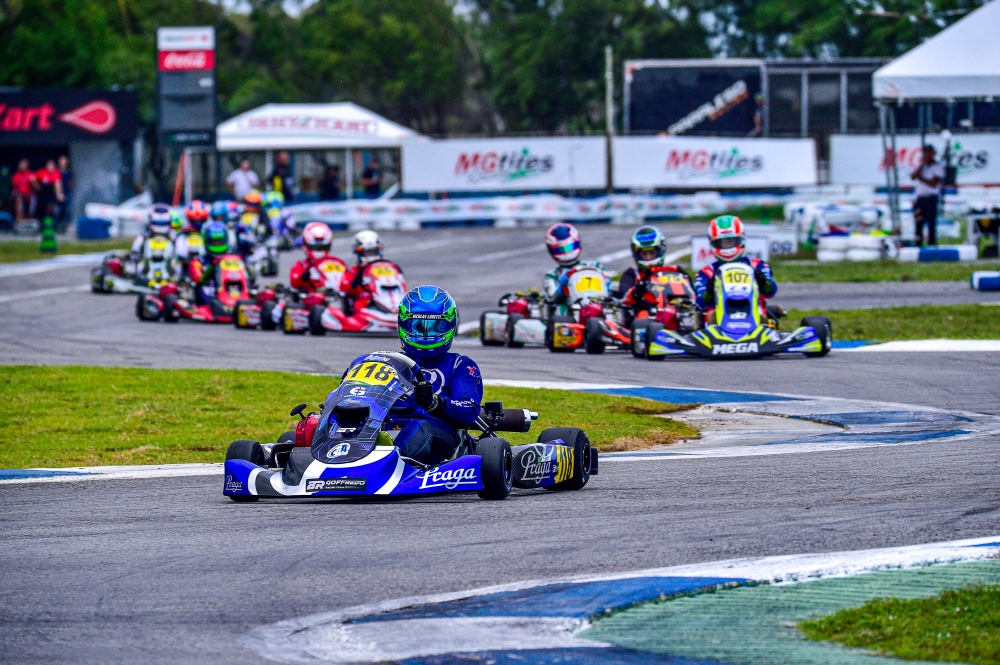 Nicollas Loretti mostrou a alta competitividade do chassi Praga na F4 Graduados na 26ª edição da Copa Brasil