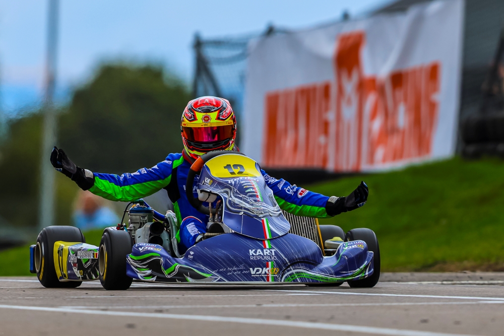 Inglês e belga vencem a Final da OK Junior e OK e conquistam o título mundial pela primeira vez
