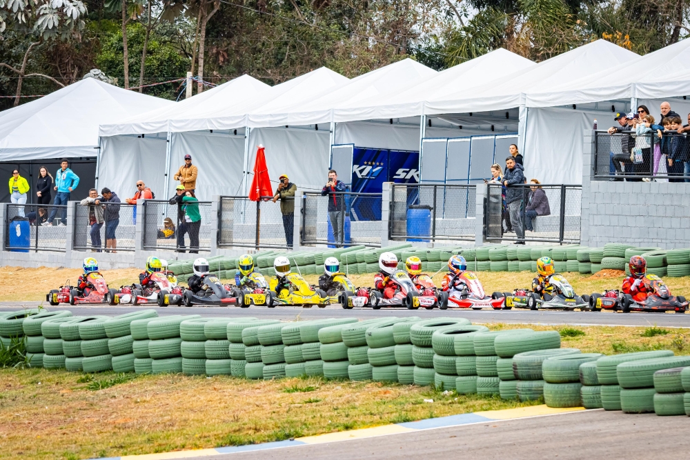 V11 Cup inaugurou a V11 Arena Kart com rodada dupla no último final de semana