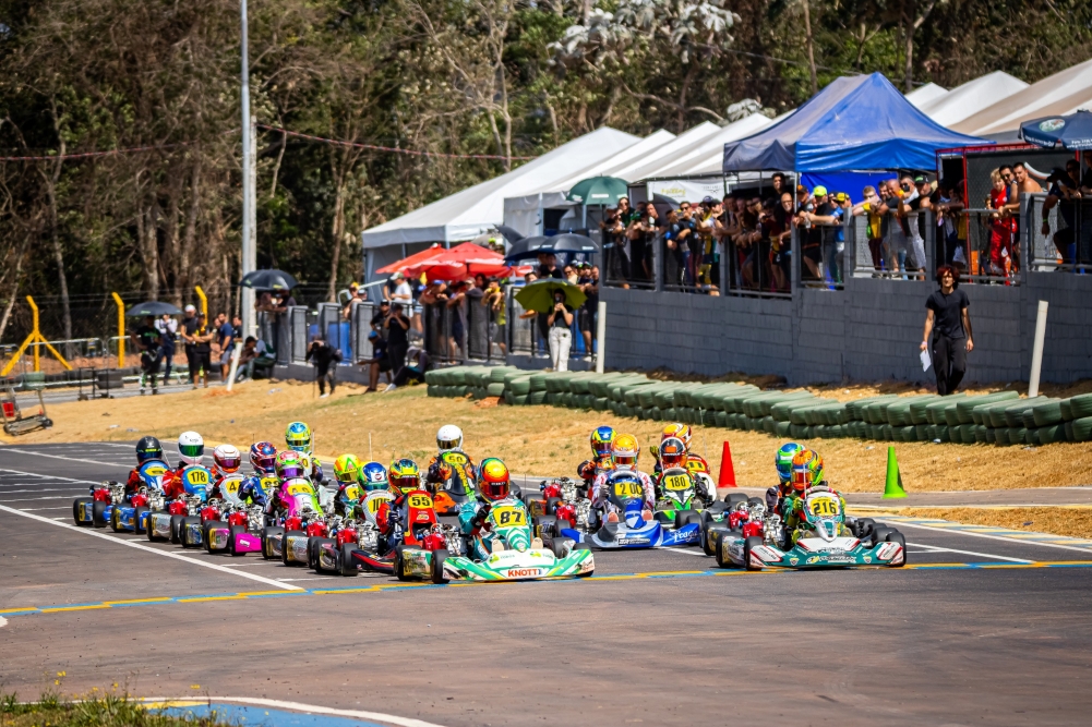 Copa São Paulo Light fez sua estreia na V11 Arena Kart com cerca de 180 inscrições