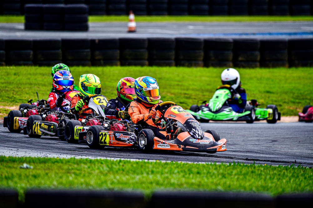 Benny Abdalla venceu em duas categorias na histórica 5ª etapa da Copa Beto Carrero