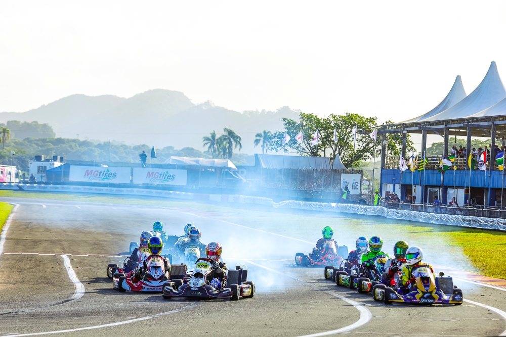 Tarde teve classificatórias e definição de grid da Super Classificatória em algumas categorias; veja os resultados